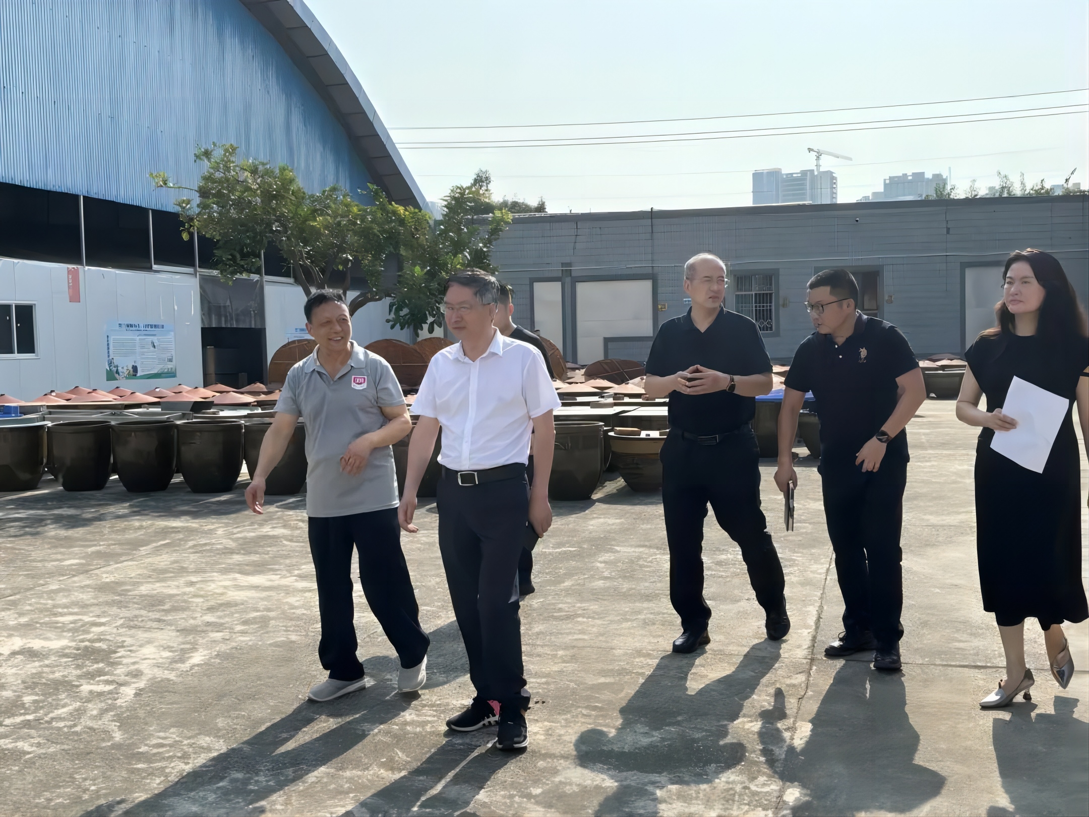德陽發(fā)展集團黨委書記、董事長張星明赴商投集團專題調(diào)研食品飲料板塊業(yè)務(wù)工作